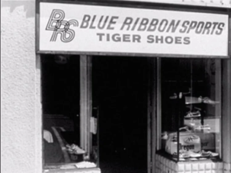 img-blue-ribbons-sports-tienda